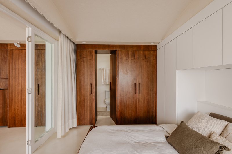 Apartamento Miguel Tostes / BARRA Arquitetos - Imagem 16 de 36