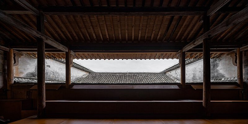 atelier guo inserts cinema into an ancestral hall in china without touching its past - 13