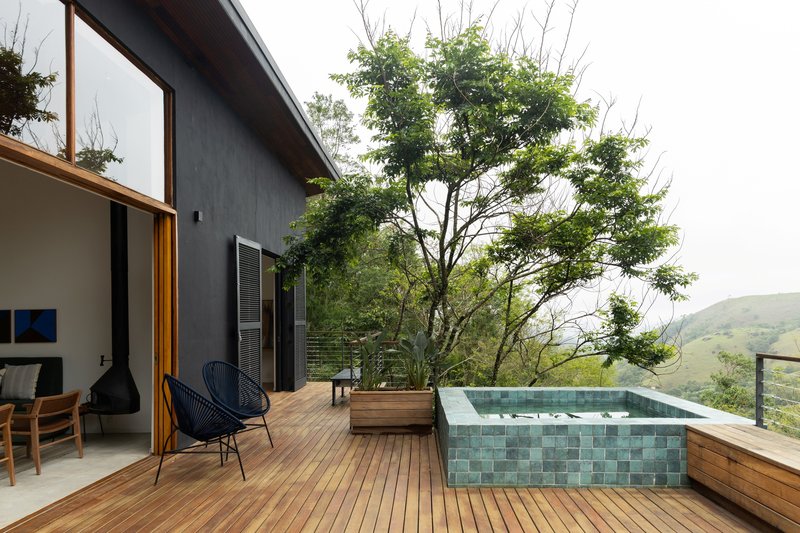 Forest Cabin / Angá Arquitetura - Exterior Photography, Deck, Chair, Patio