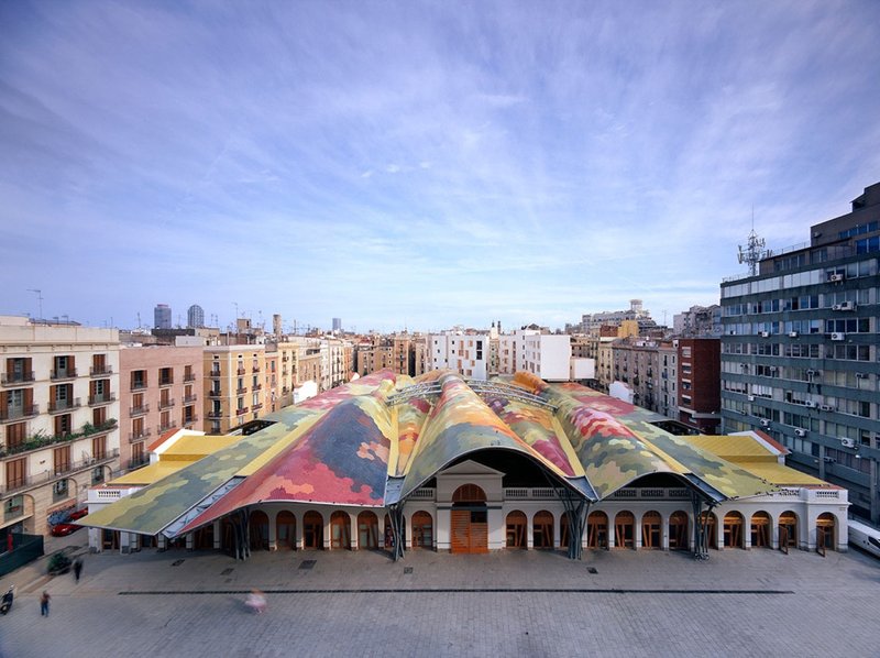 Barcelona Architecture City Guide: 30 Buildings and Places from Gaudí to Today - Image 22 of 34