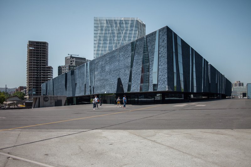 Barcelona Architecture City Guide: 30 Buildings and Places from Gaudí to Today - Image 34 of 34