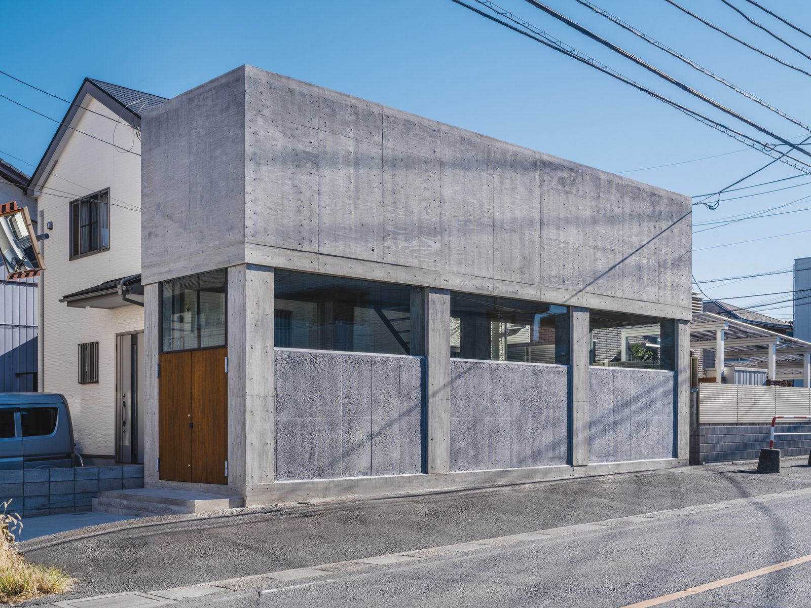 O Refúgio Delicado: Uma Dança Entre Luz e Espaço