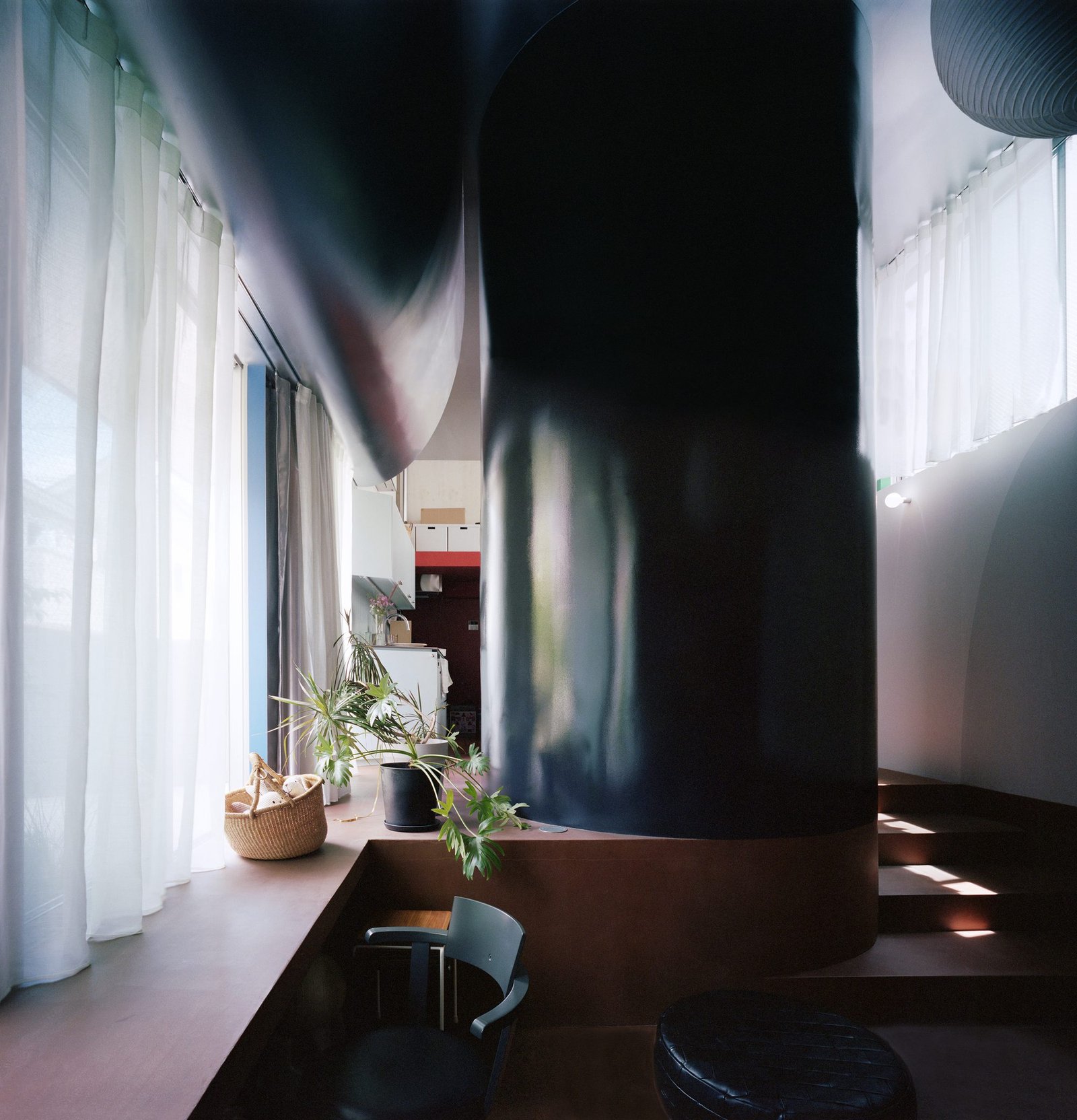 Reflexos de Uma Morada Silenciosa